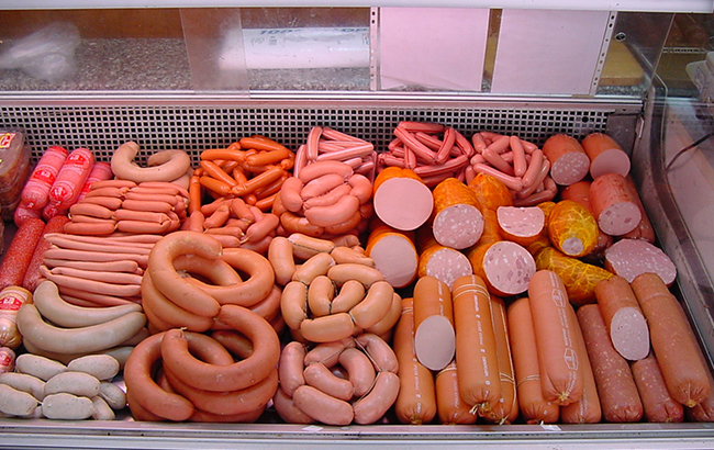 Більше, ніж наполовину: які продукти в Україні подорожчали найбільше